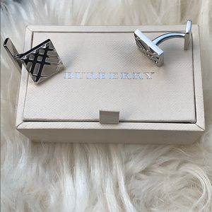 Burberry Cufflinks. Authentic